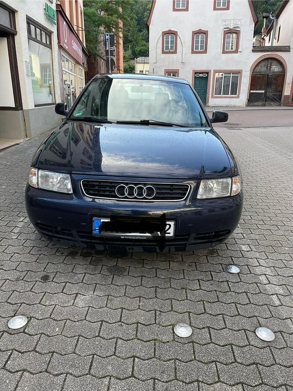 Blau Gebraucht 1999 Audi A3 Coupé | 350 € (Superpreis) - Bild 1/4