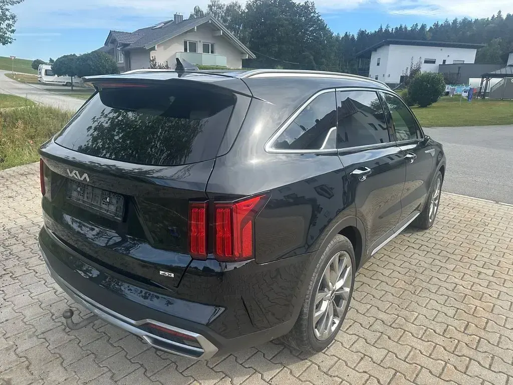 Gebraucht Kia Sorento Platinum 201 PS (147 kW) 2023 Schwarz SUV