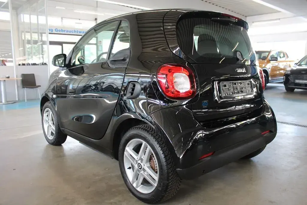 Gebraucht Smart ForTwo Electric Drive 60 kW (82 PS) 2020 Schwarz Coupé