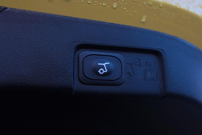 Gebraucht Ford Puma Gen-E Premium 124 kW (169 PS) 2025 Electricyellow metallic SUV