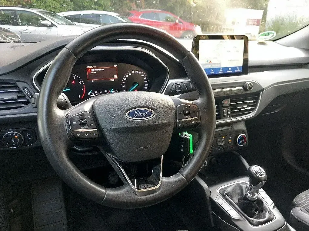 Gebraucht Ford Focus Cool & Connect 125 PS (91 kW) 2022 Weiß Limousine