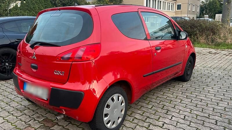 Rot Gebraucht 2007 VW Golf V Kleinwagen | 1.500 € (Superpreis) - Bild 1/4