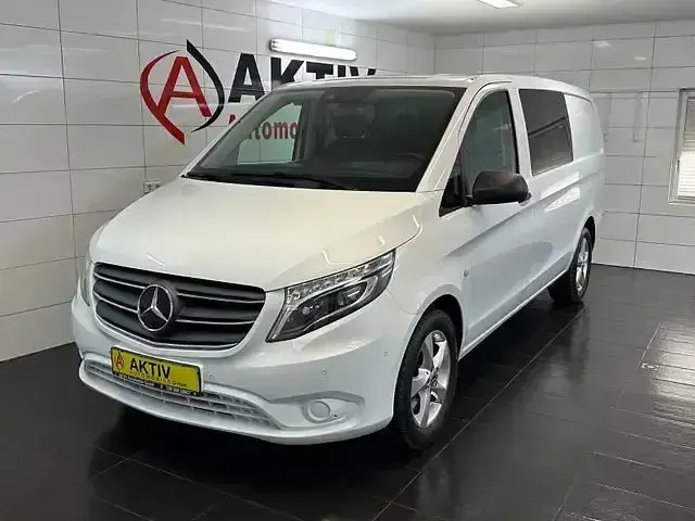 Gebraucht Mercedes Vito 190 PS (139 kW) 2021 Bergkristallweiss Van