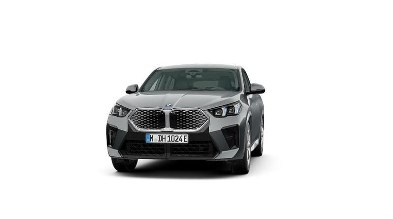 Gebraucht 2025 BMW iX2 Luxury Line SUV | 47.880 € (Guter Preis) - Bild 1/4