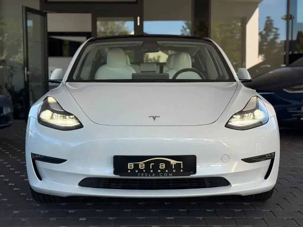 Gebraucht Tesla Model 3 Long Range AWD 324 kW (441 PS) 2023 Pearl white multicoat (metallic) Limousine