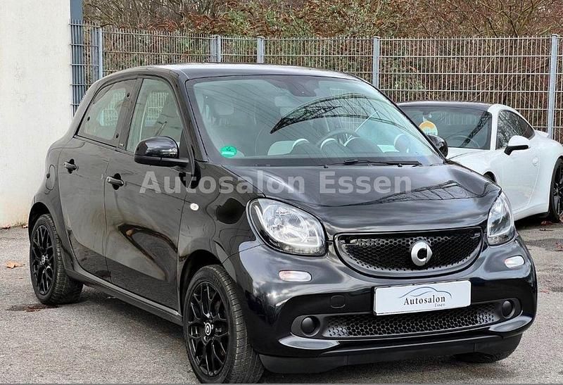 Gebraucht Smart ForFour Passion 90 PS (66 kW) 2015 Schwarz Kleinwagen