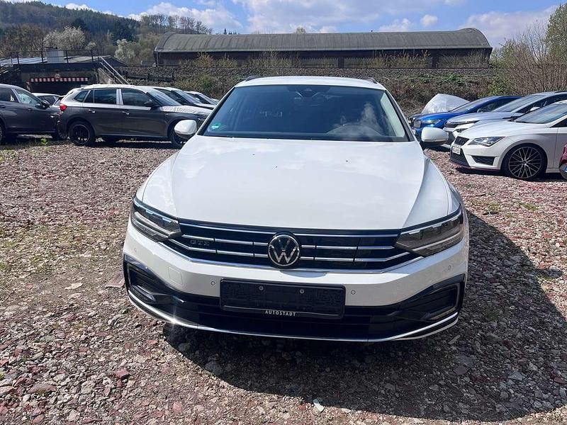 Usata VW Passat GTE 156 CV (114 kW) 2021 Bianco Station wagon