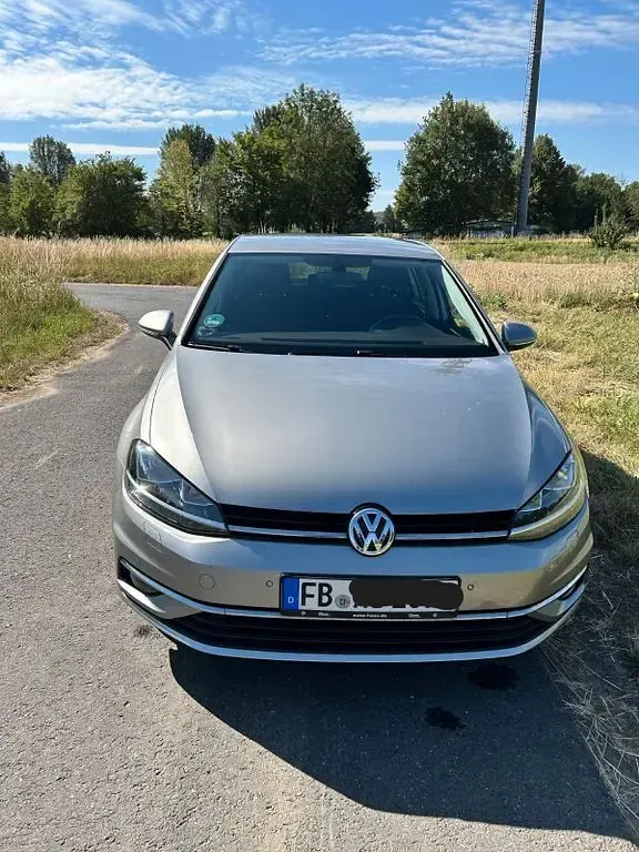 Gebraucht VW Golf VII Sound 110 PS (80 kW) 2017 Grau Limousine