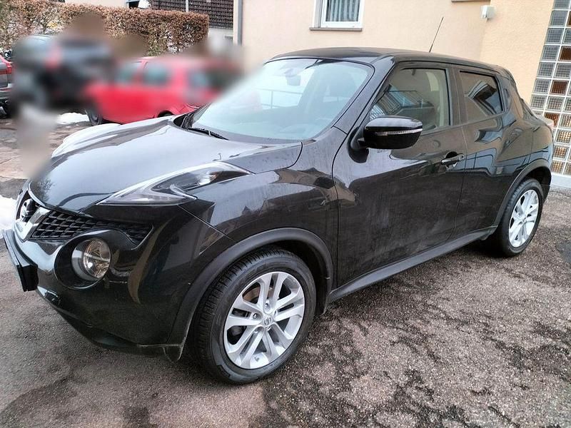 Gebraucht Nissan Juke Acenta 116 PS (85 kW) 2015 Schwarz SUV