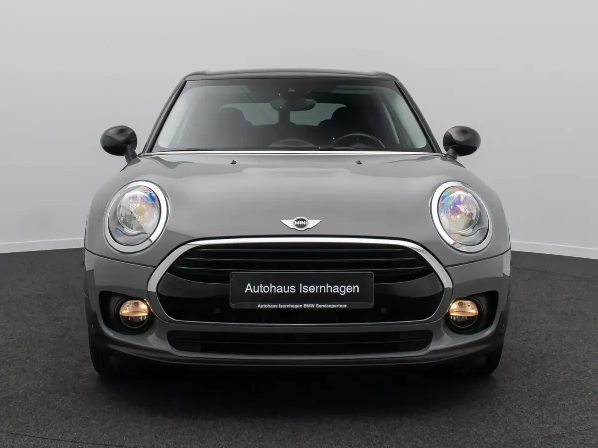 Gebraucht Mini Cooper Clubman 136 PS (100 kW) 2018 Moonwalk grey Kombi
