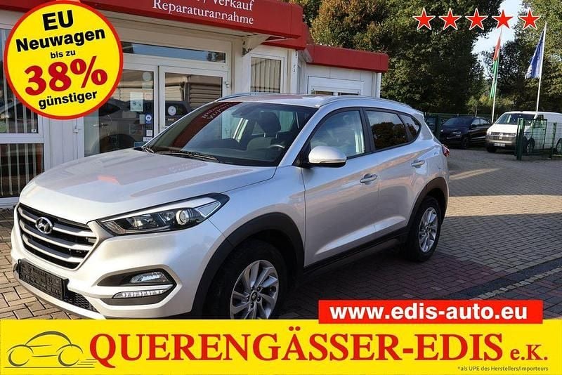 Platinum silber Gebraucht 2016 Hyundai Tucson Intro Edition SUV | 10.790 € (Guter Preis) - Bild 1/4