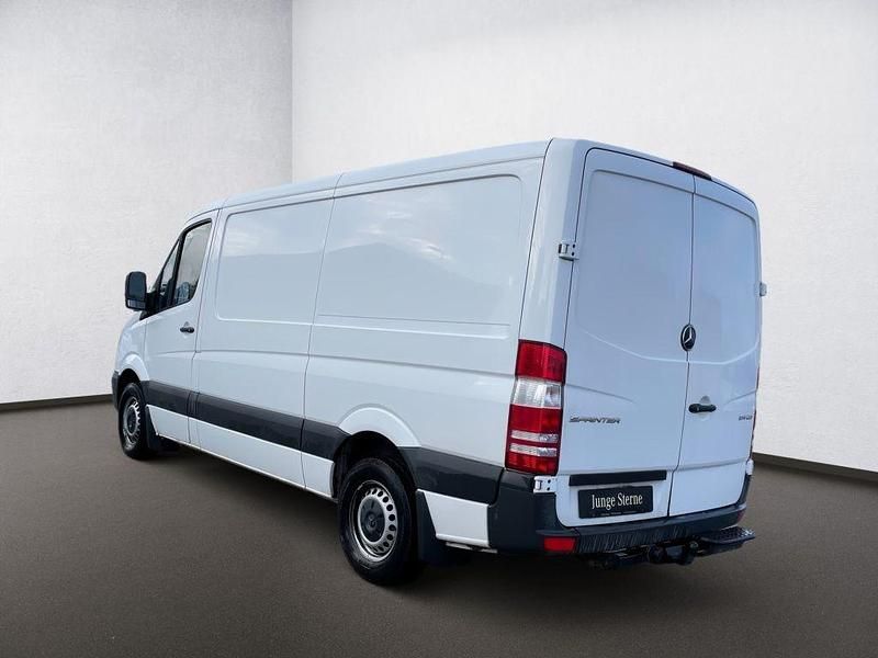 Gebraucht Mercedes Sprinter 143 PS (105 kW) 2017 Arktikweiß Van