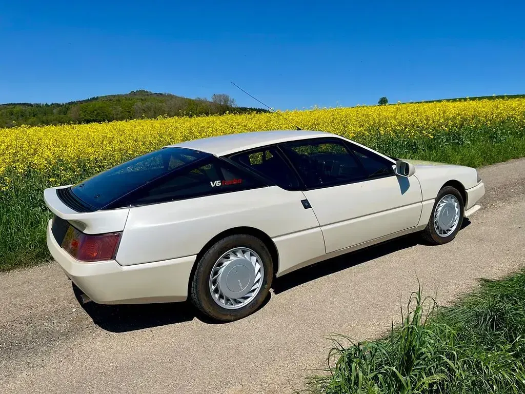 Gebraucht Renault Alpine V6 200 PS (147 kW) 1986 Weiß Coupé