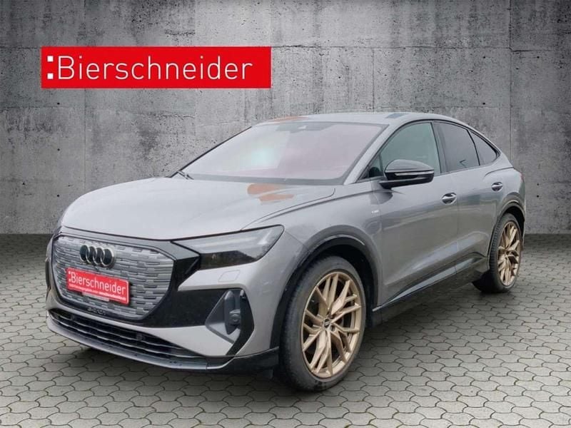 Grau Gebraucht 2022 Audi Q4 Sportback e-tron S-Line SUV | 31.950 € (Guter Preis) - Bild 1/4
