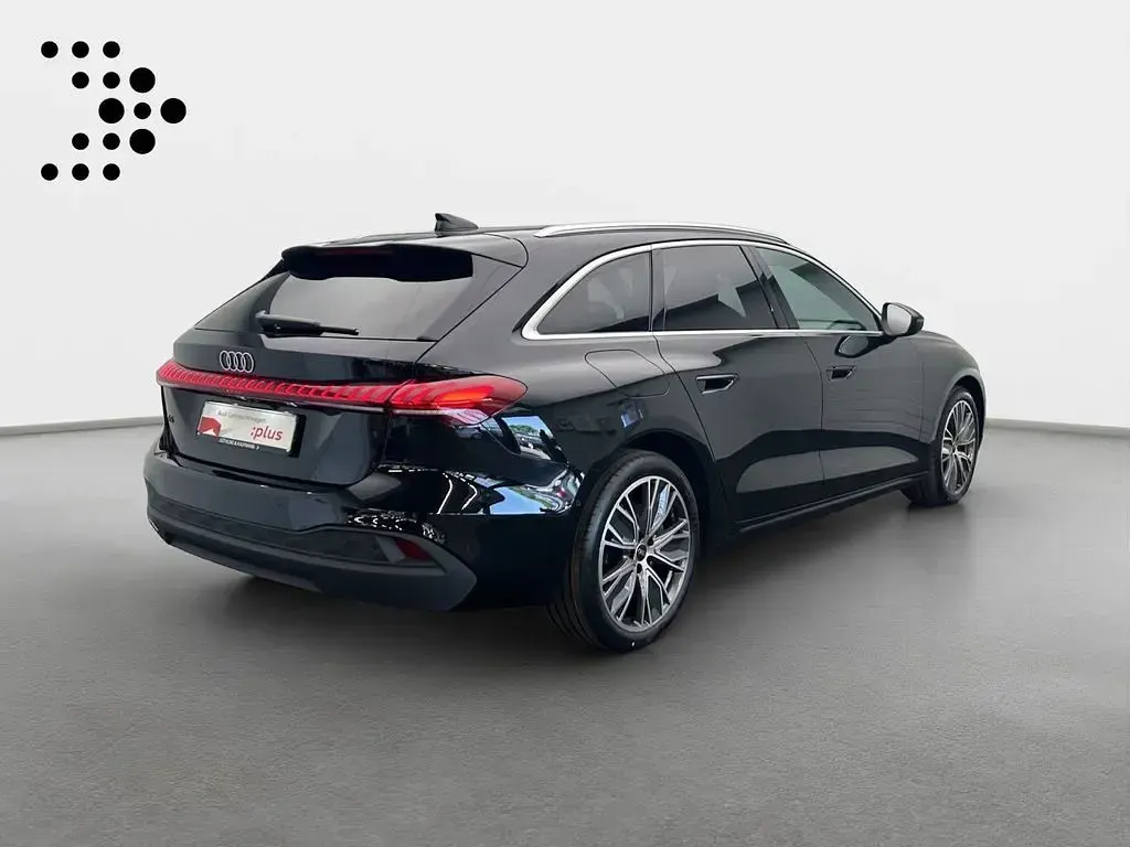 Gebraucht Audi A5 Sport 204 PS (150 kW) 2025 Mythosschwarz metallic Kombi