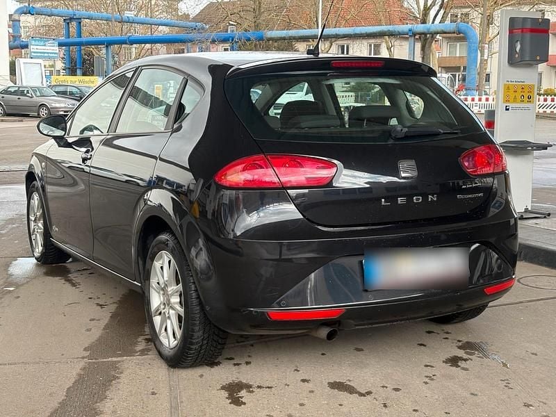 Second-hand Seat Leon Copa 105 CP (77 kW) 2011 Negru Hatchback