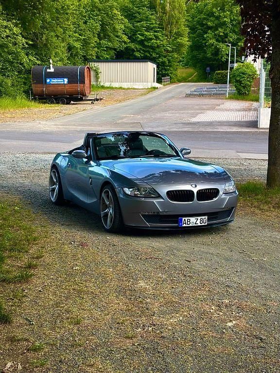 Grau Gebraucht 2007 BMW Z4 Performance Cabrio | 13.950 € (Superpreis) - Bild 1/4