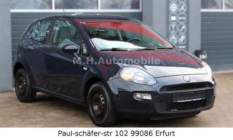 Blau Gebraucht 2012 Fiat Punto Pop Kleinwagen | 3.990 € (Guter Preis) - Bild 1/4
