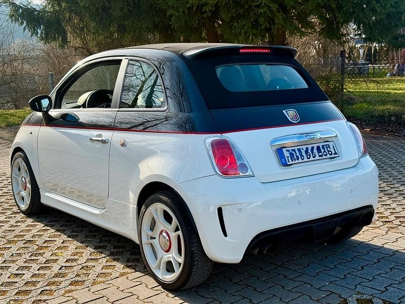 Gebraucht Abarth 500C 135 PS (99 kW) 2012 Weiß Cabrio