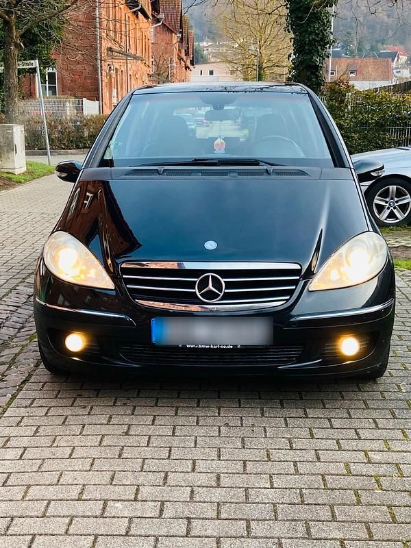 Schwarz Gebraucht 2004 Mercedes A200 Kleinwagen | 1.600 € (Fairer Preis) - Bild 1/4