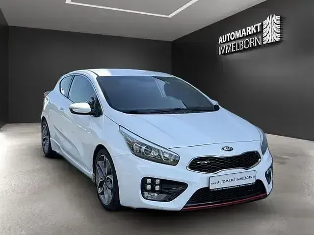 Gebraucht Kia ProCeed GT-Challenge 204 PS (150 kW) 2016 Weiß Kleinwagen