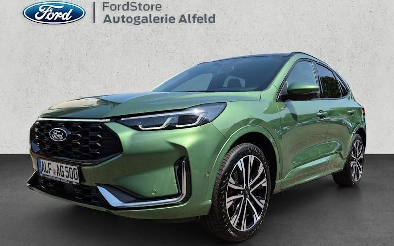 Grün Gebraucht 2025 Ford Kuga ST-Line X SUV | 45.490 € (Etwas zu teuer) - Bild 1/4