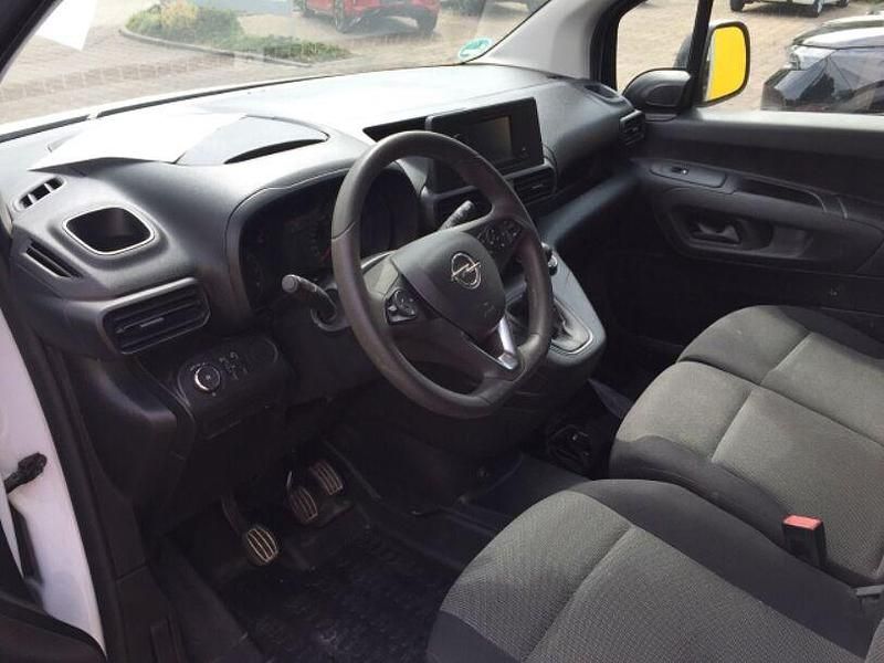 Gebraucht Opel Combo Basis 102 PS (75 kW) 2023 Weiss Van / Kleinbus