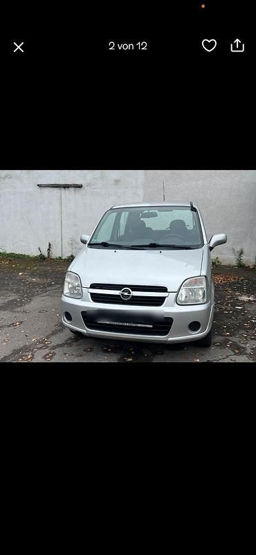 Silber Gebraucht 2004 Opel Agila Kleinwagen | 1.500 € (Fairer Preis) - Bild 1/4