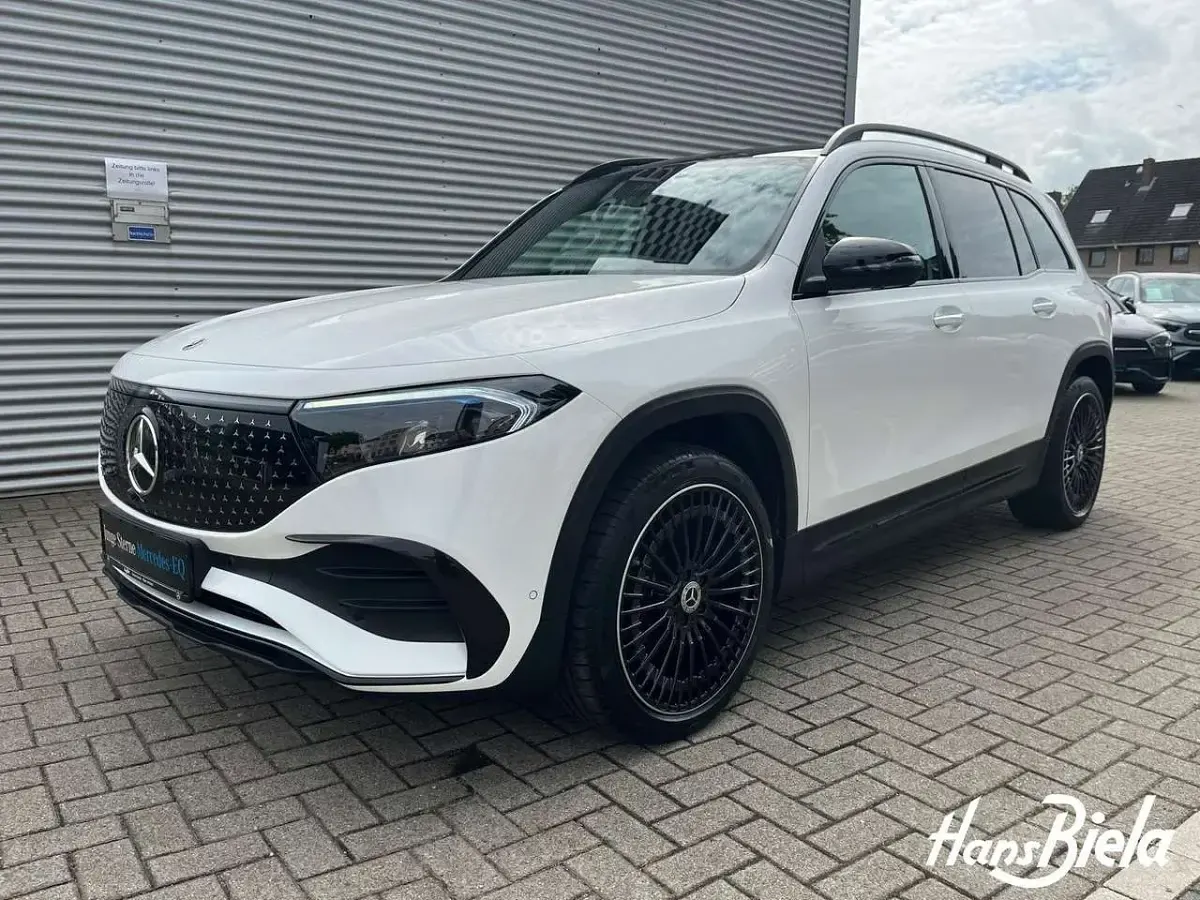 Gebraucht Mercedes EQB350 AMG 214 kW (292 PS) 2025 Weiß SUV