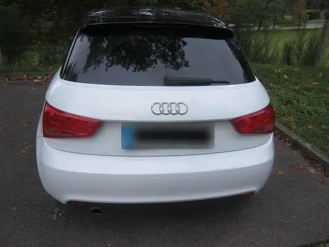 Gebraucht Audi A1 Sportback S-Line 86 PS (63 kW) 2013 Weiß Kleinwagen