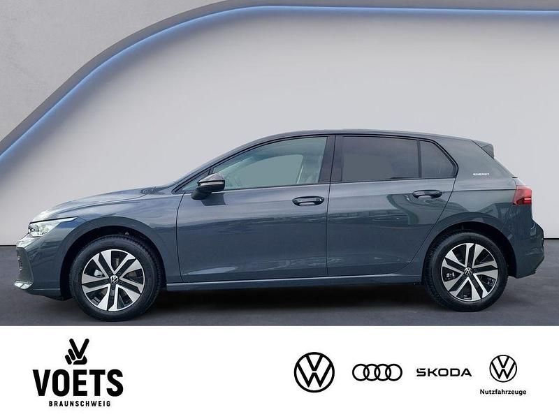 Neu VW Golf 150 PS (110 kW) 2025 Grau Limousine