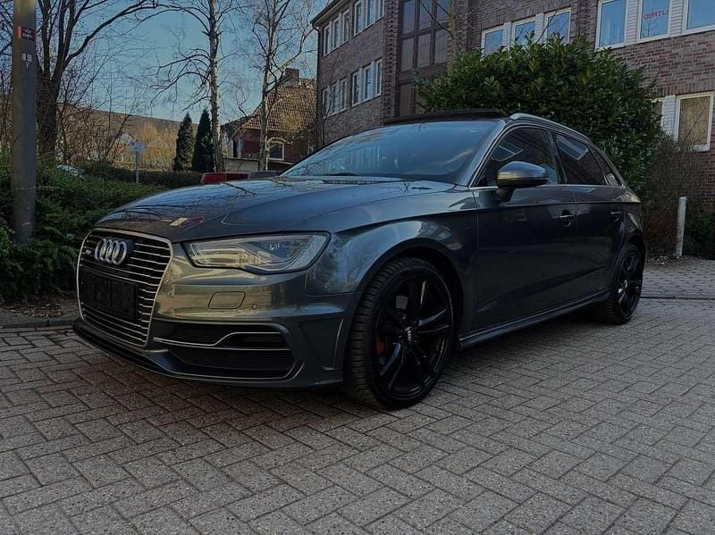 Gebraucht Audi A3 e-tron S-Line 150 PS (110 kW) 2015 Daytonagrau perleffekt Kleinwagen