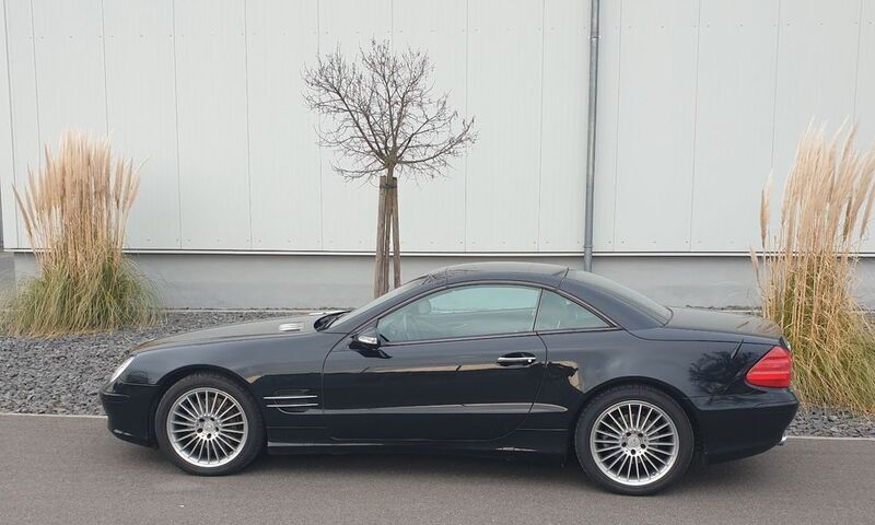 Schwarz Gebraucht 2002 Mercedes SL500 Cabrio | 21.800 € (Fairer Preis) - Bild 1/4