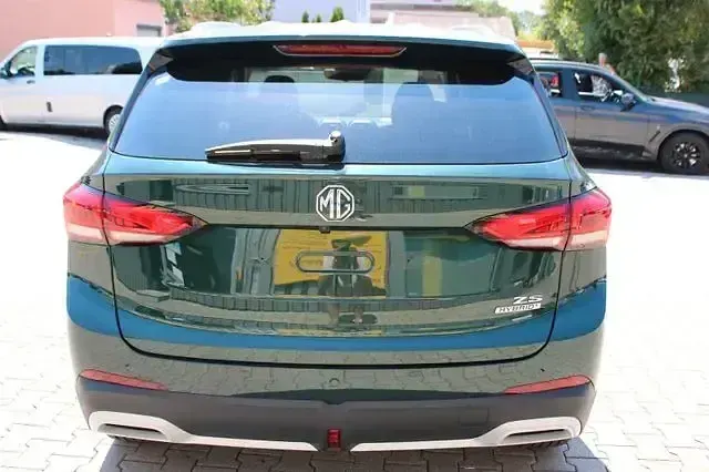Neu MG ZS Luxury 197 PS (144 kW) 2026 Grün SUV