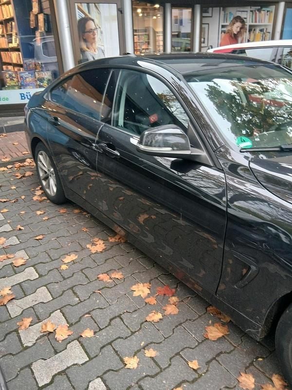 Schwarz Gebraucht 2018 BMW 420 Limousine | 14.000 € (Fairer Preis) - Bild 1/4