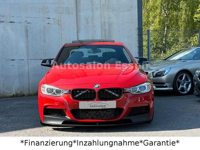 Käytetty BMW 335 M Performance 306 HP (225 kW) 2012 Punainen Sedan