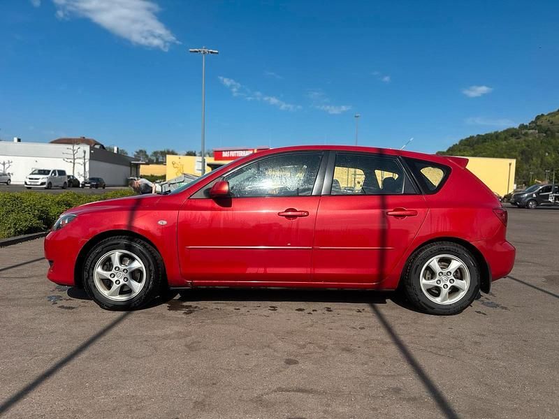 Usata Mazda 3 105 CV (77 kW) 2004 Rosso Berlina