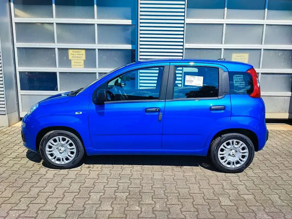 Neu Fiat Panda Icon 65 PS (47 kW) 2026 Blau Kleinwagen