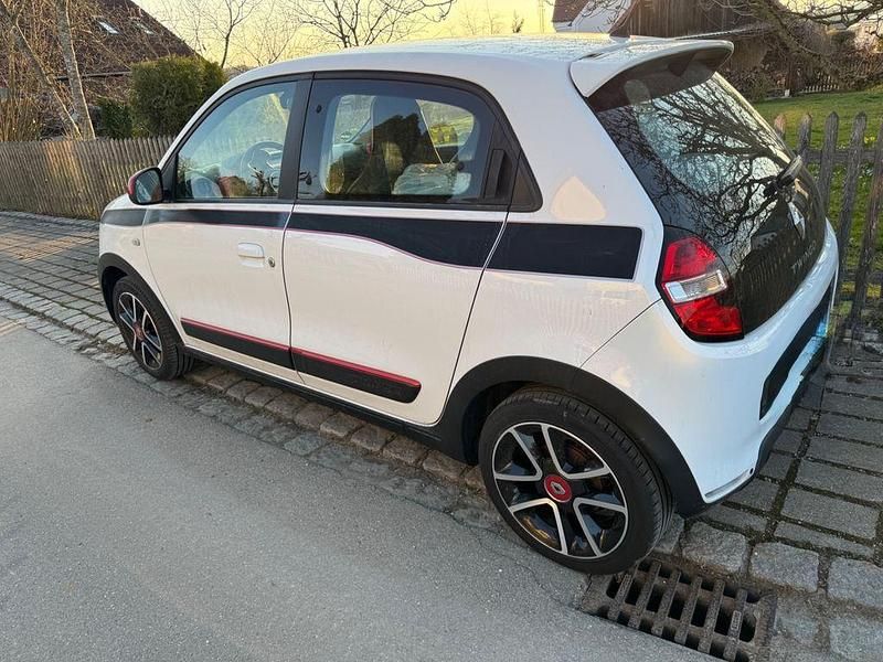 Gebraucht Renault Twingo Luxe 90 PS (66 kW) 2015 Weiß Kleinwagen