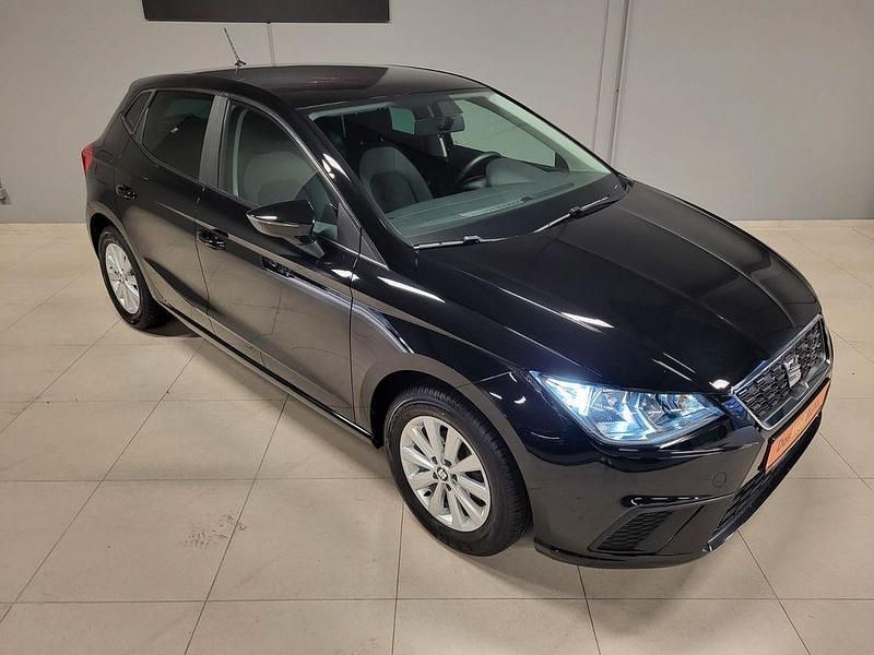 Schwarz Gebraucht 2020 Seat Ibiza Style Limousine | 12.860 € (Fairer Preis) - Bild 1/4
