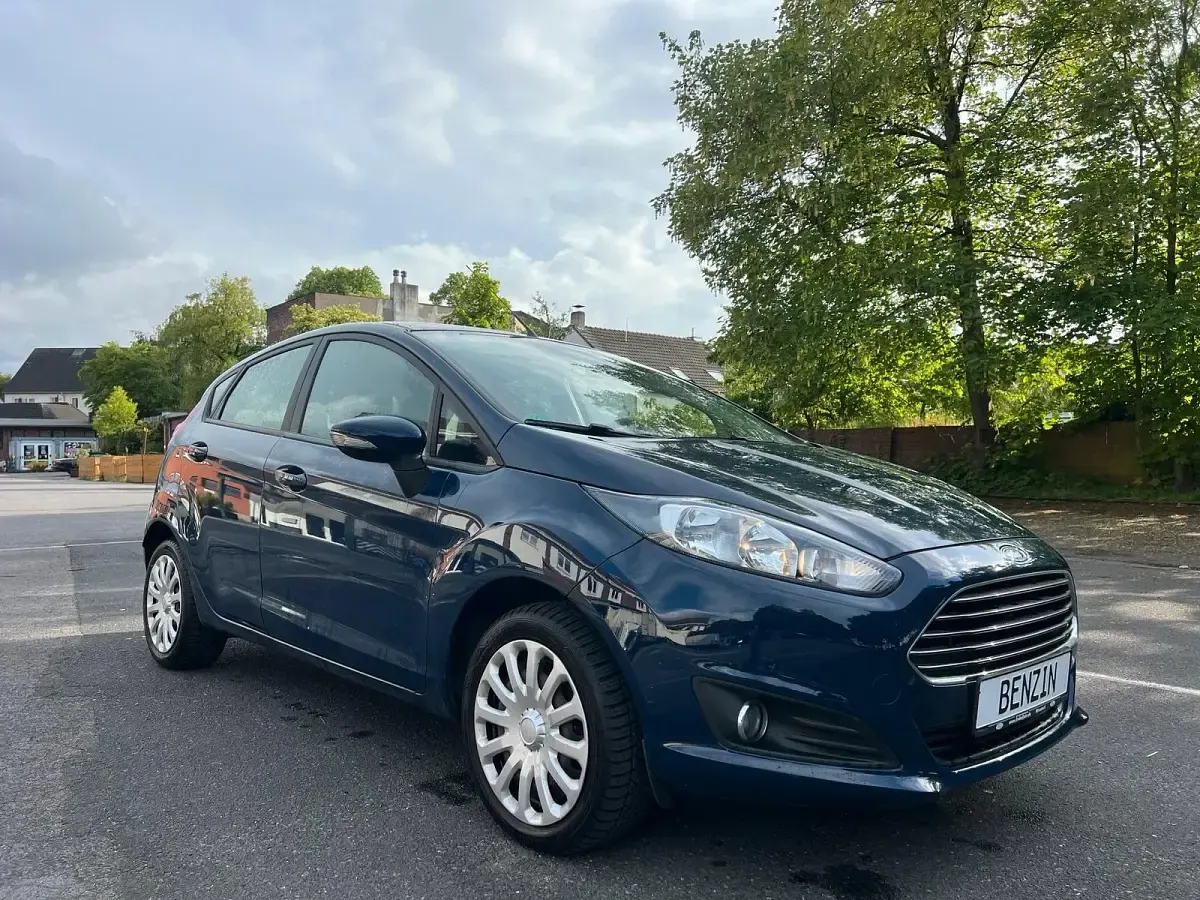Gebraucht Ford Fiesta SYNC Edition 60 PS (44 kW) 2005 Rot Kleinwagen