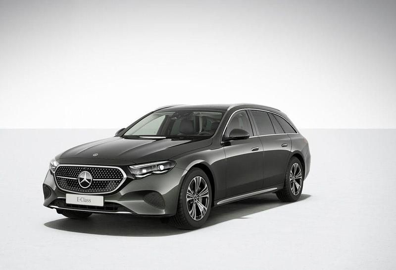 Gebraucht Mercedes E450 Avantgarde 367 PS (269 kW) 2024 Grau Limousine