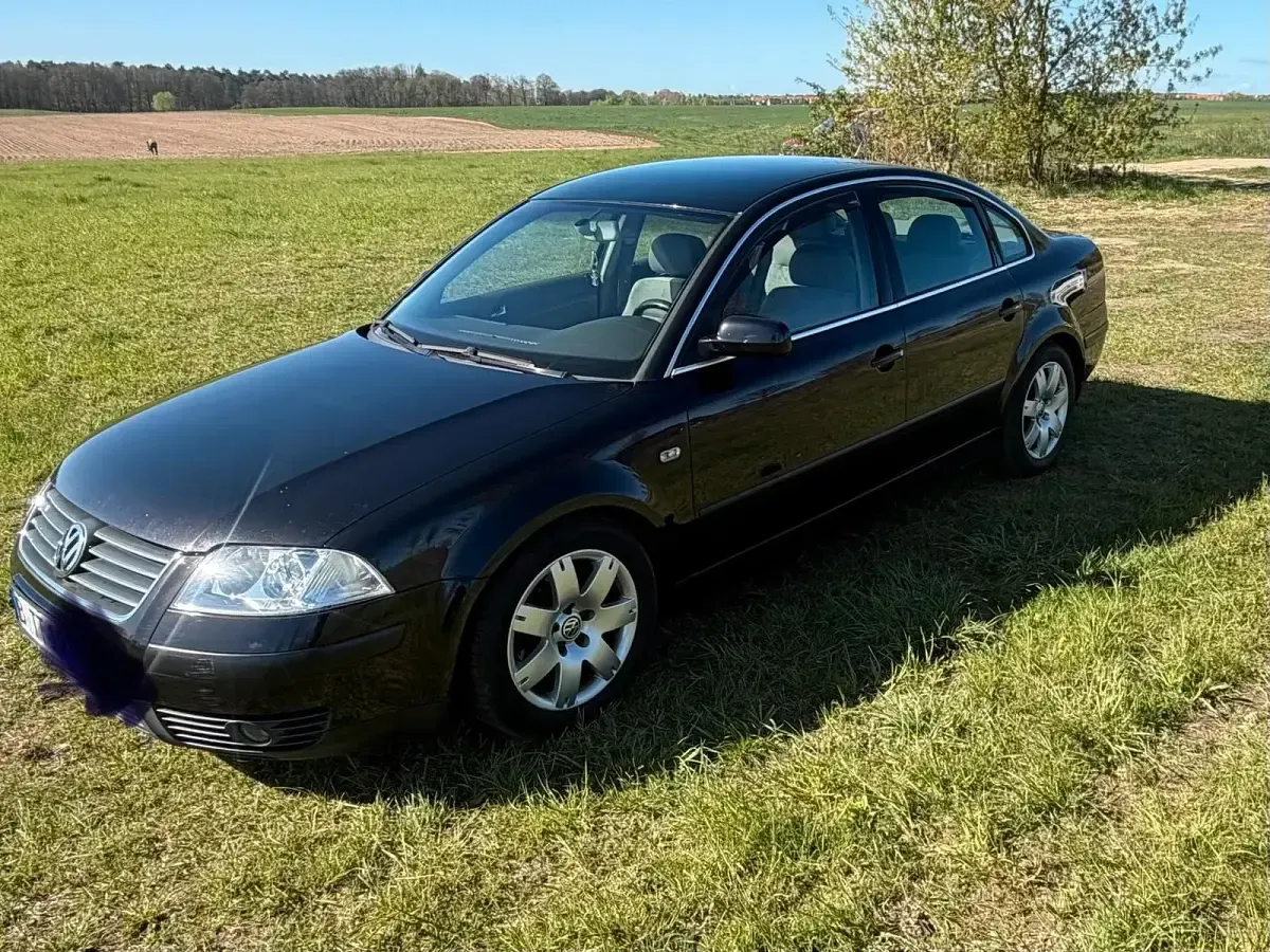 Gebraucht VW Passat 110 PS (80 kW) 2003 Schwarz Limousine