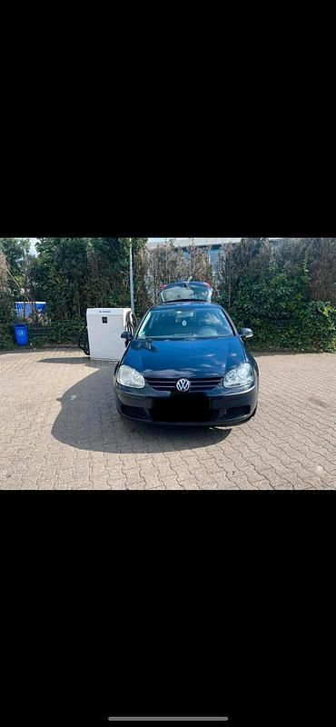 Blau Gebraucht 2003 VW Golf IV Kombi | 2.500 € - Bild 1/4