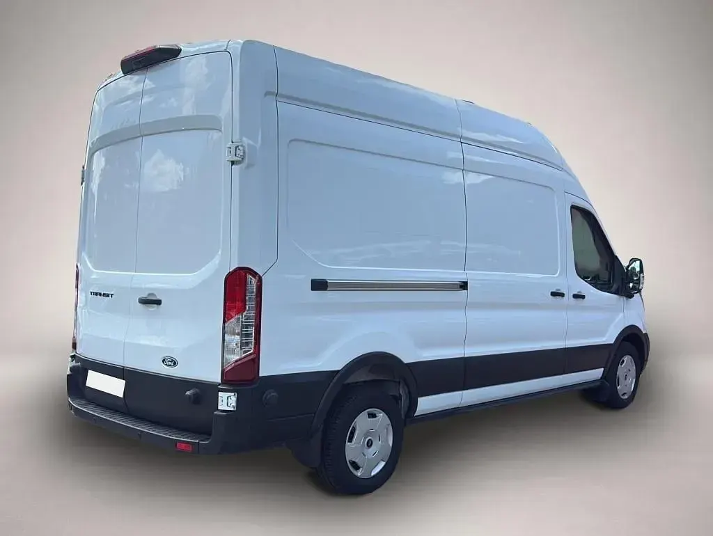 Gebraucht Ford Transit Trend 131 PS (96 kW) 2025 Manufacturer