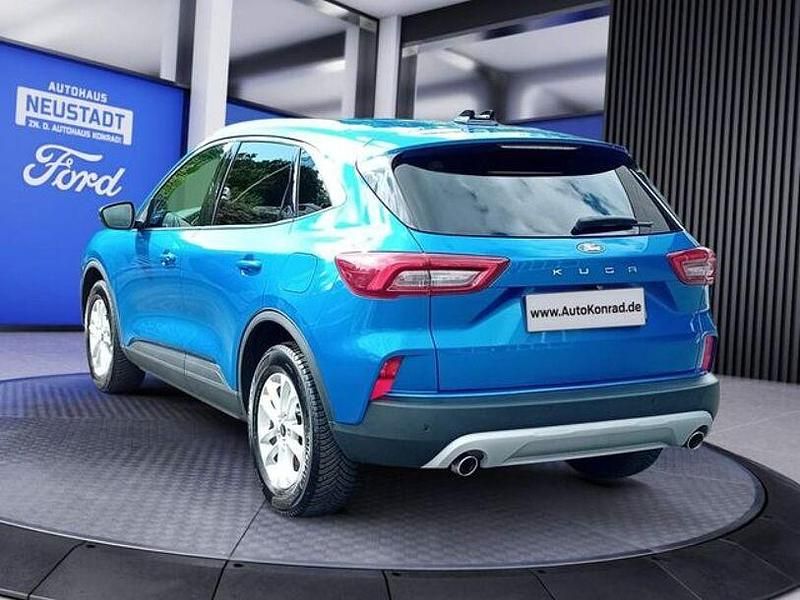 Gebraucht Ford Kuga Titanium 186 PS (136 kW) 2024 Desert island blue metallic SUV