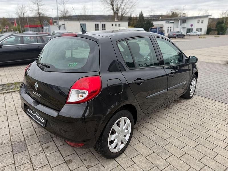 Gebraucht Renault Clio III 75 PS (55 kW) 2012 Schwarz Limousine