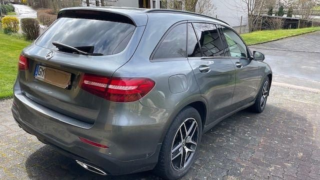 Gebraucht Mercedes GLC220 170 PS (125 kW) 2019 Grau SUV
