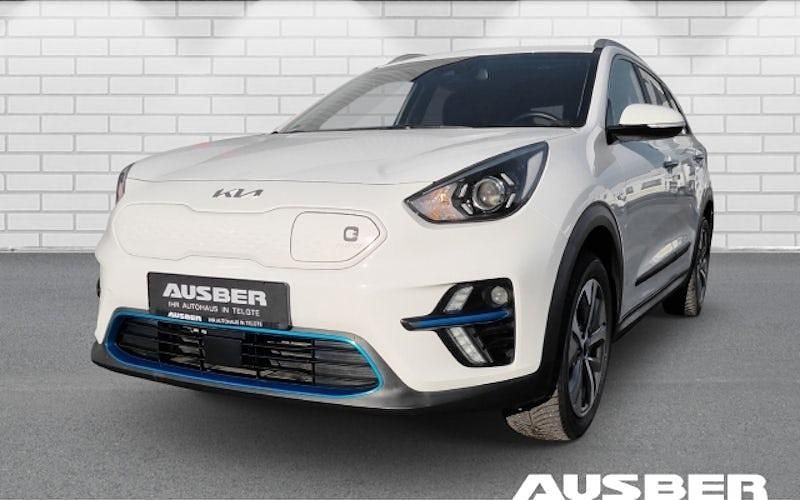 Gebraucht Kia Niro Vision 100 kW (136 PS) 2022 Weiß SUV