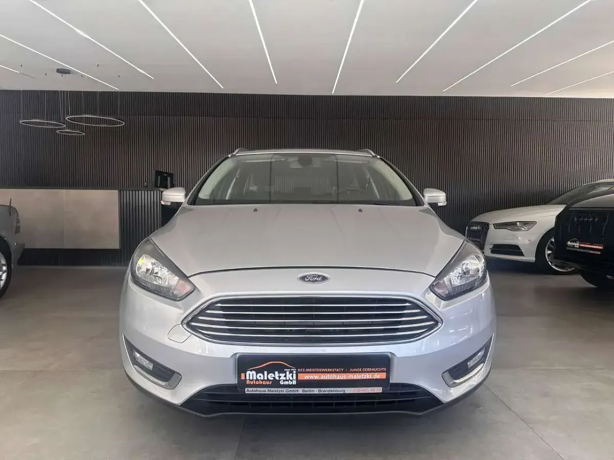 Używany Ford Focus Titanium 150 KM (110 kW) 2016 Srebrny Kombi